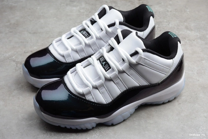  Low Jordan AIR Retro 528895-145 'Emerald' 11 0428